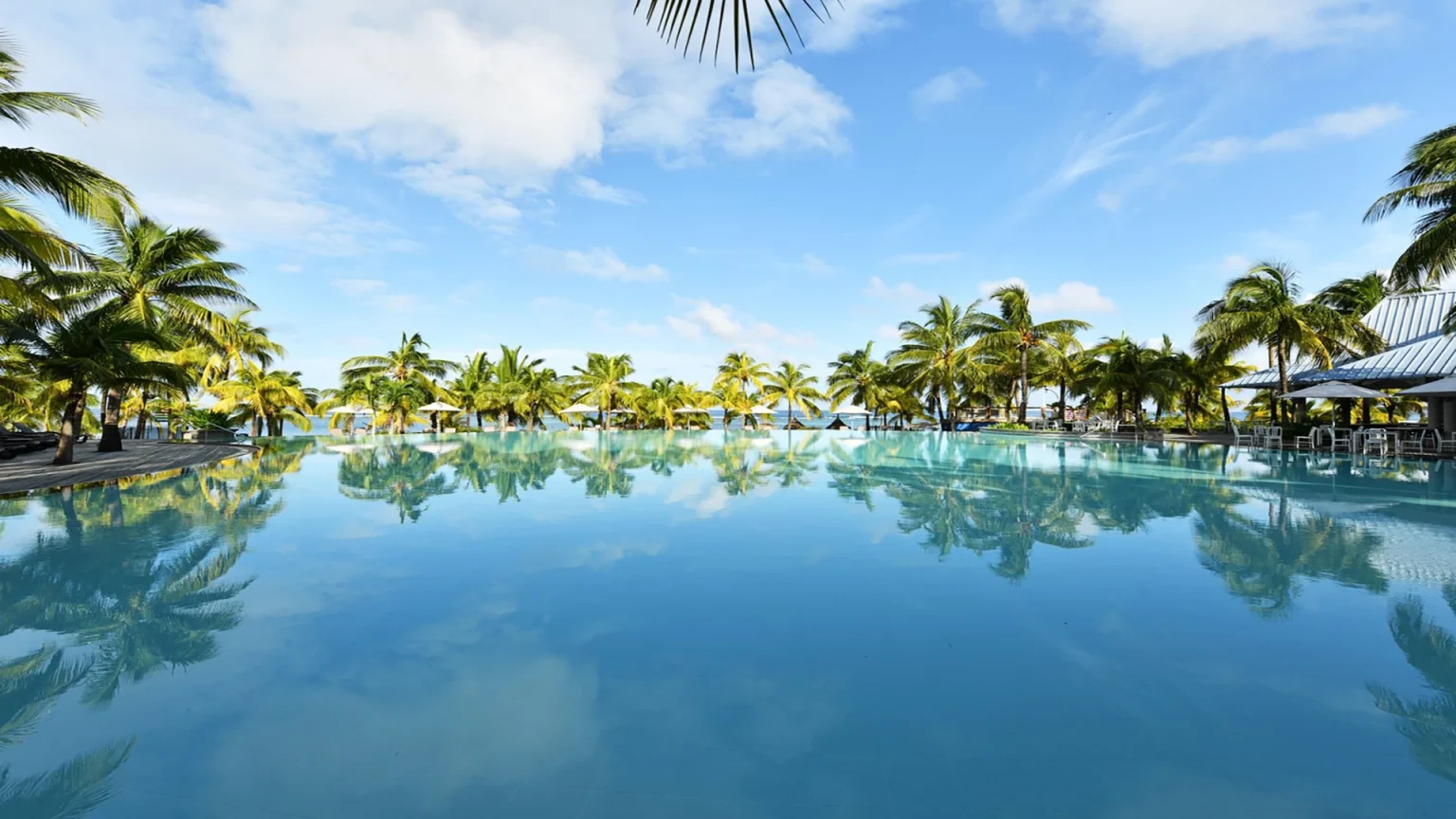 mauritius victoria resort pool