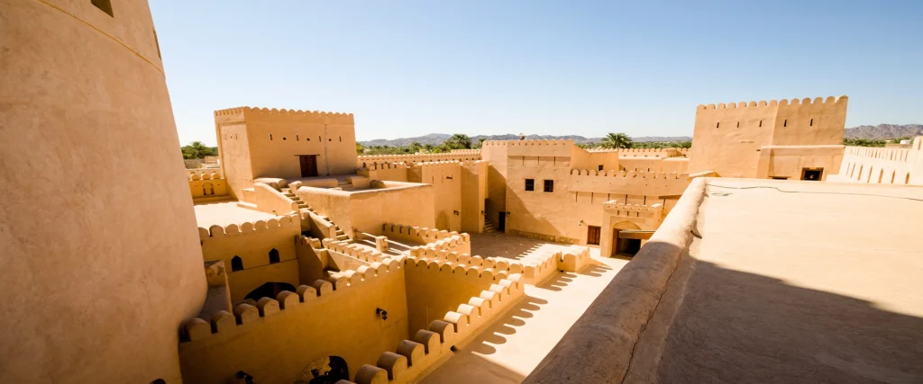 Viaggio di gruppo in Oman: Nizwah Kasbah - Ovet Viaggi