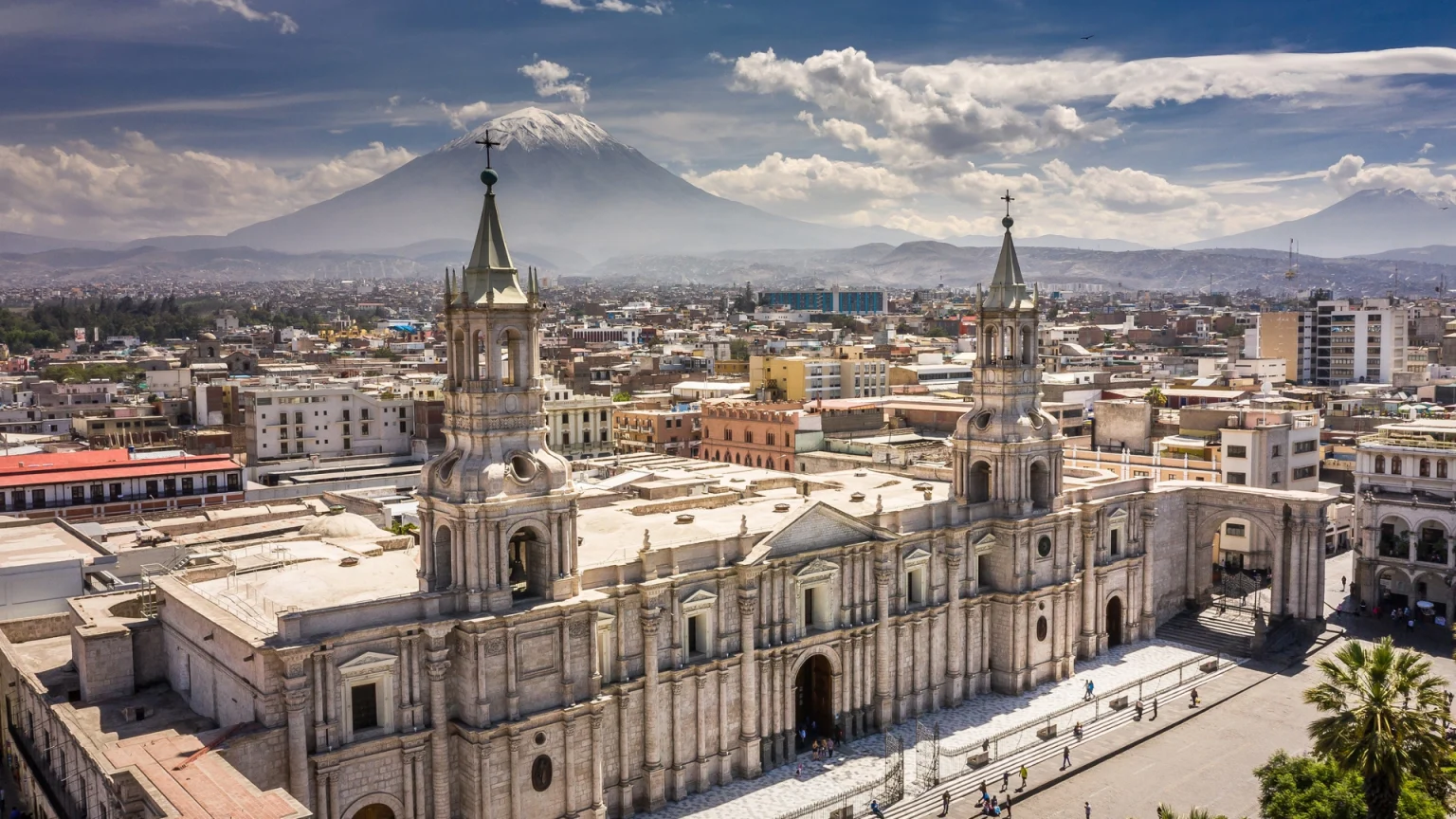 perù arequipa panorama cattedrale copia