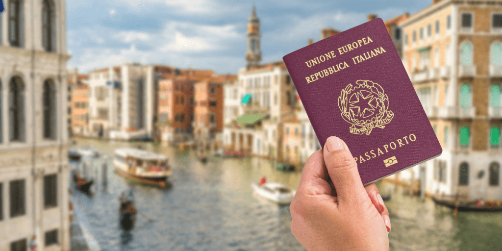Passaporto in posta con il Progetto Polis
